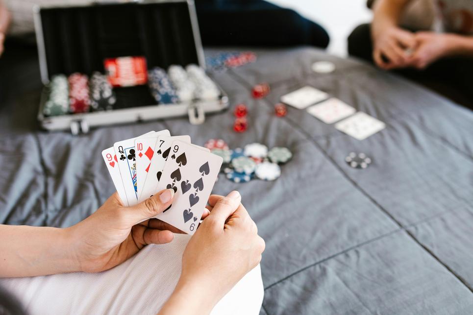 Comprehensive Review of Jackpot Molly Casino for Italian Players